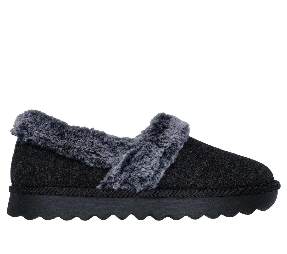 Cozy Up – Frosty Snuggles Cozy Up – Frosty Snuggles