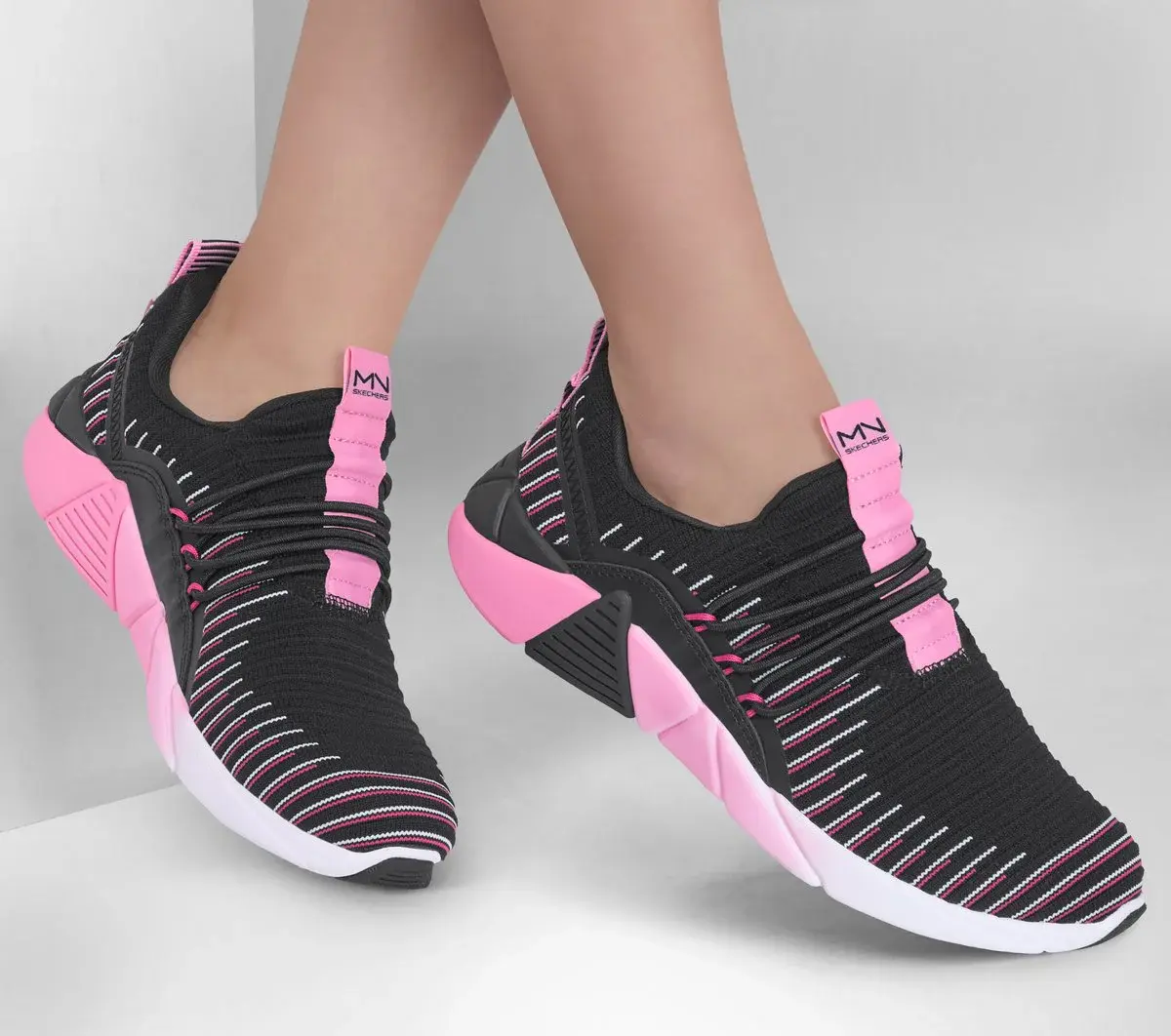 Mark Nason: A Line – Zaci