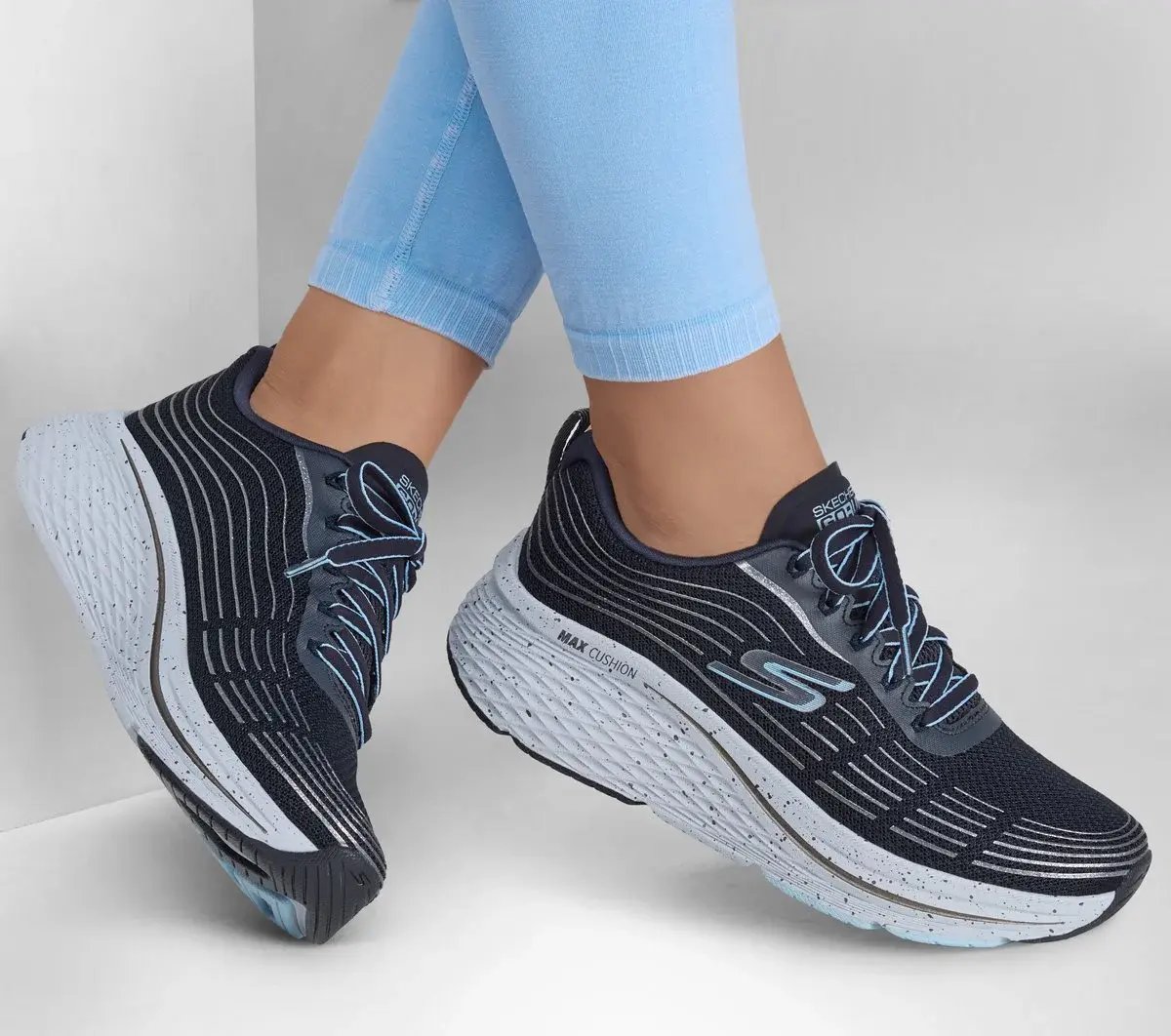 Max Cushioning Elite 2.0 – Lustrous